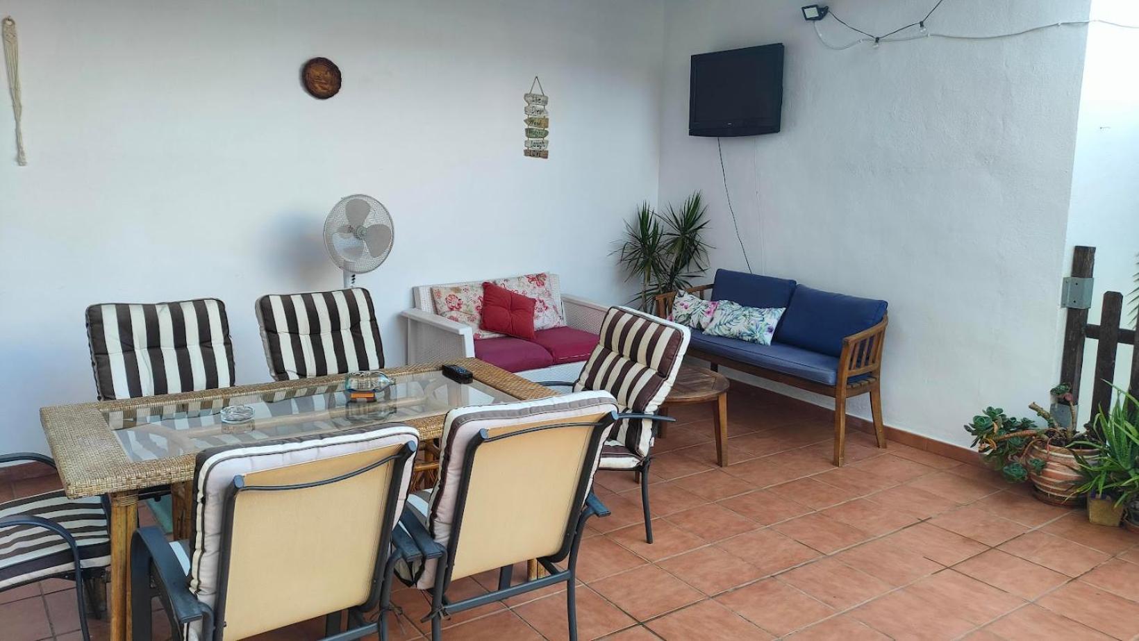 Le New Village Casabermeja Luaran gambar